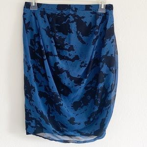 Hanna & Gracie Black/Blue Drape Style Skirt Sz S